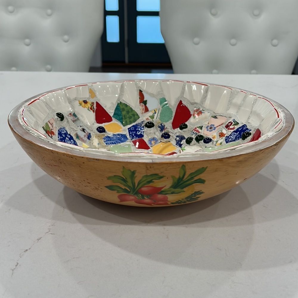 Rare**Vintage Thurnauer Wood bowl with ceramic pieces